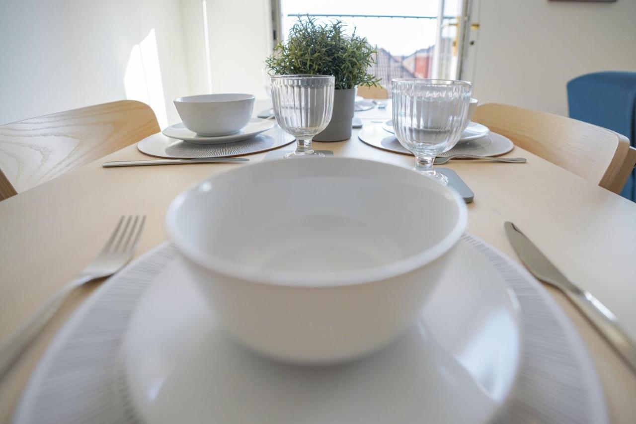 Stylish Apartment With Private Parking Cardiff Luaran gambar